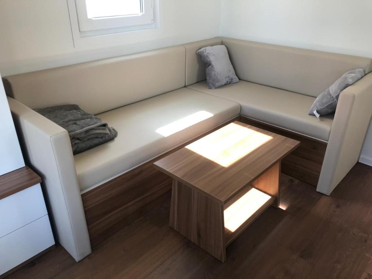 Floating House Varoni Pula Zewnętrze zdjęcie